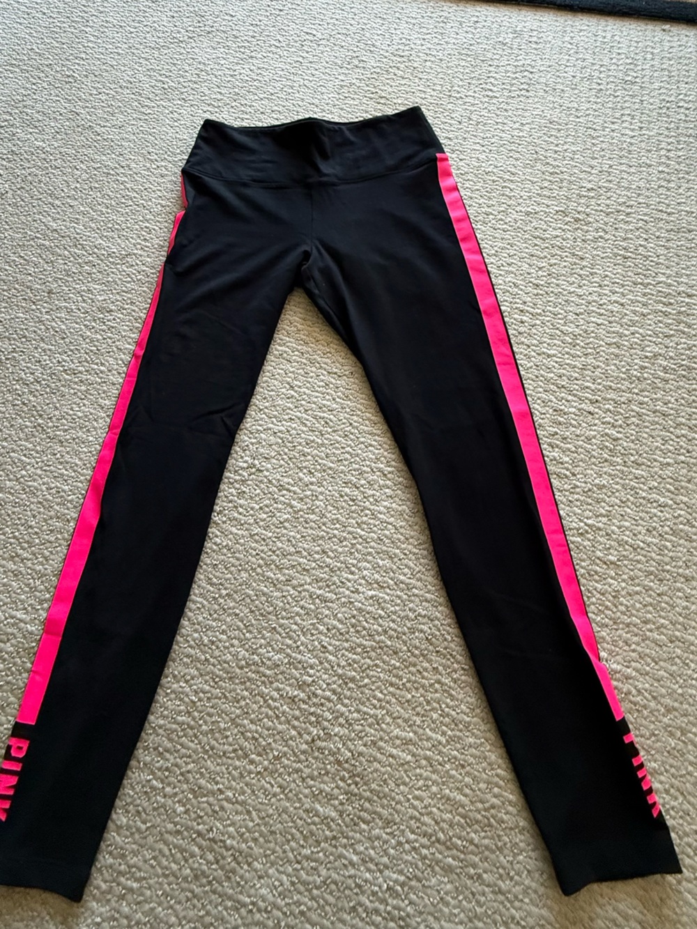PINK Victoria's Secret Black and Pink Leggings, size XL